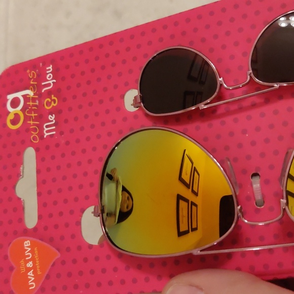 Battat 18" doll and sunglasses for the doll and a girl with ballerina outfit. - Picture 13 of 13